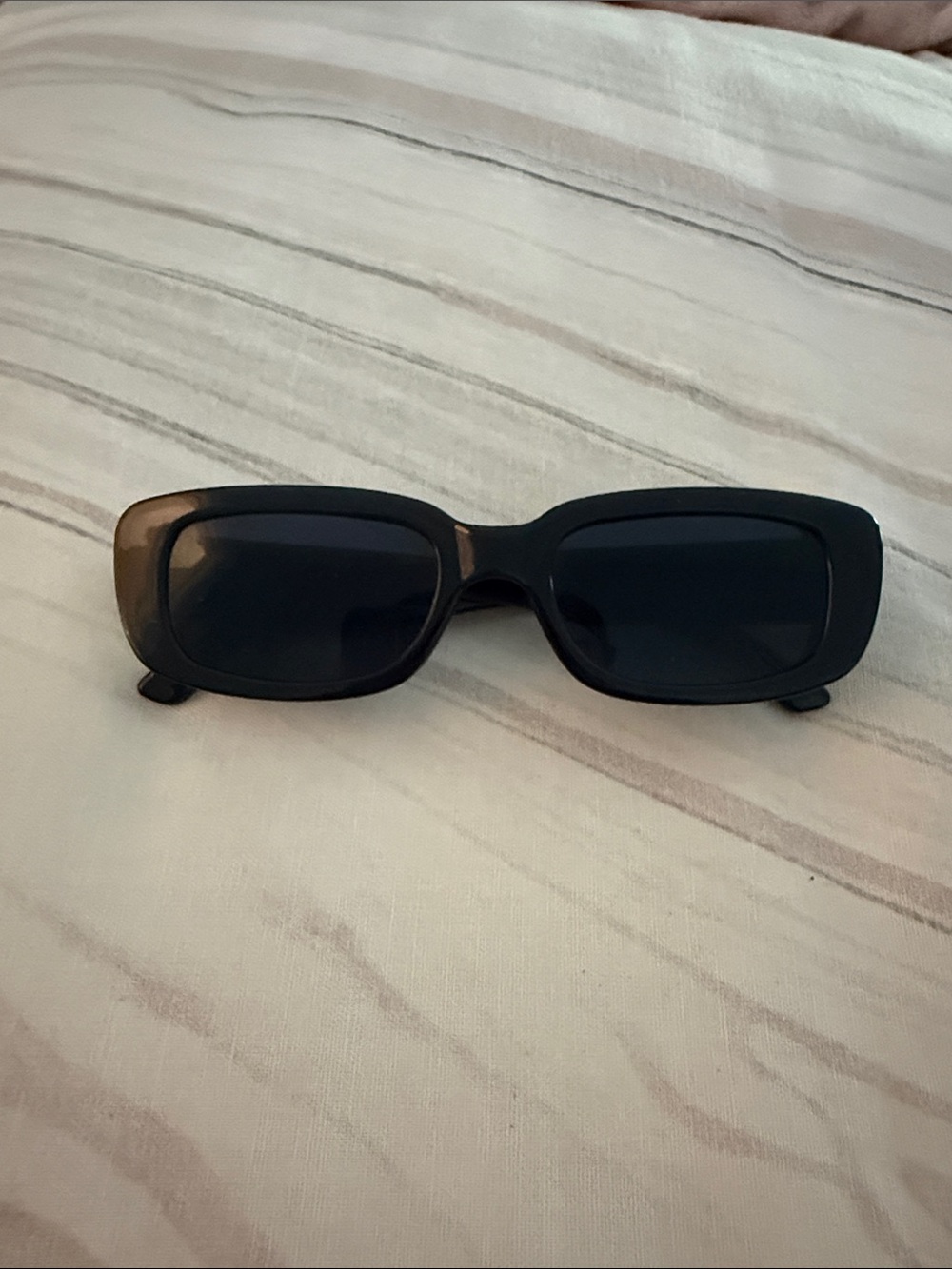 Classic Rectangular Black Sunglasses - Picture 1 of 1